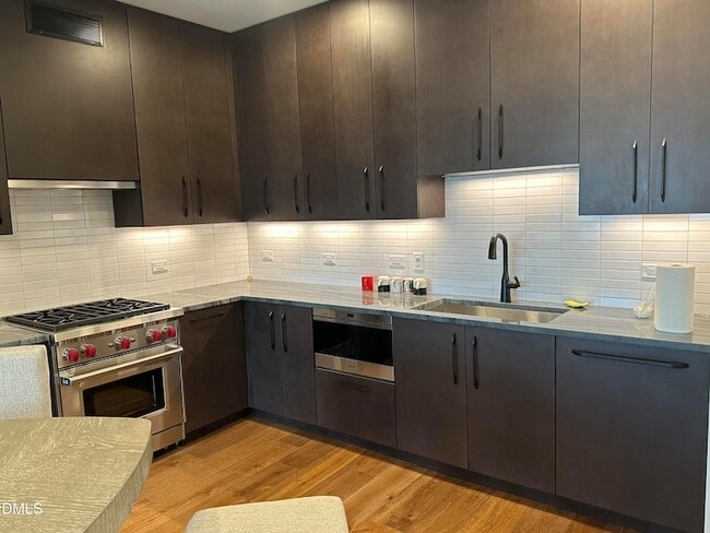 Photo - 115 Morris St Unit 1908