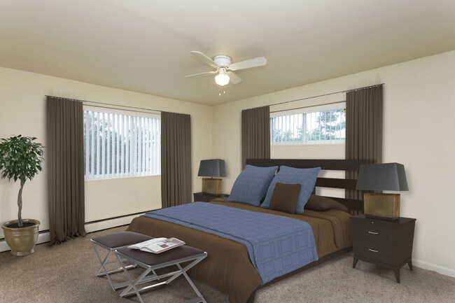 Photo - Bennington Station