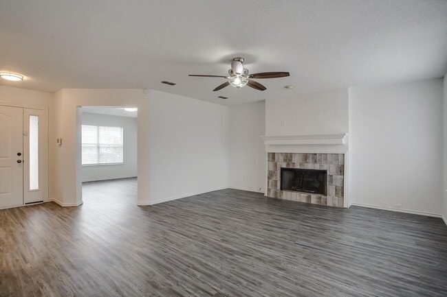 Photo - 2513 108th Dr