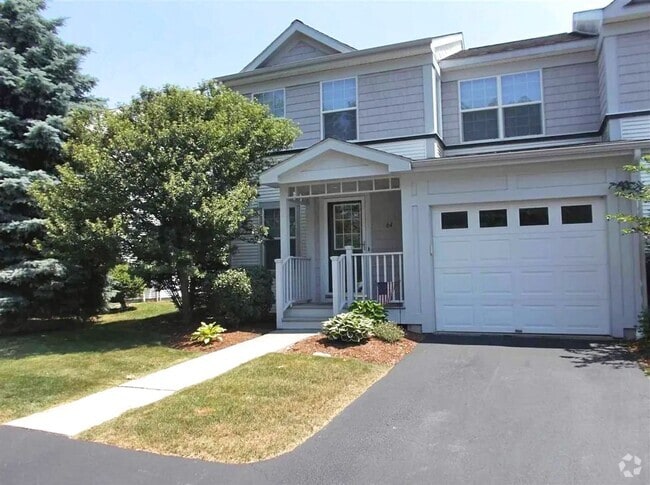 Building Photo - Spacious  South Burlington Townhouse for R...