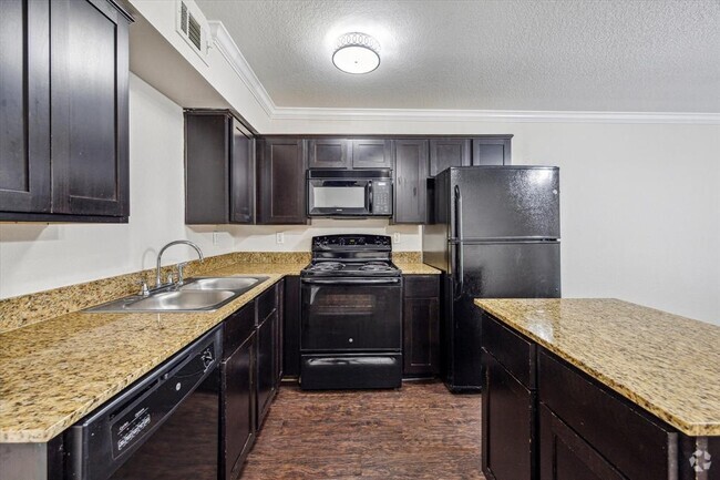 Building Photo - 300 Pecore St Unit 4 Rental