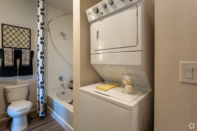 1HAB, 1BA - 706 ft² - Arca Green Mountain