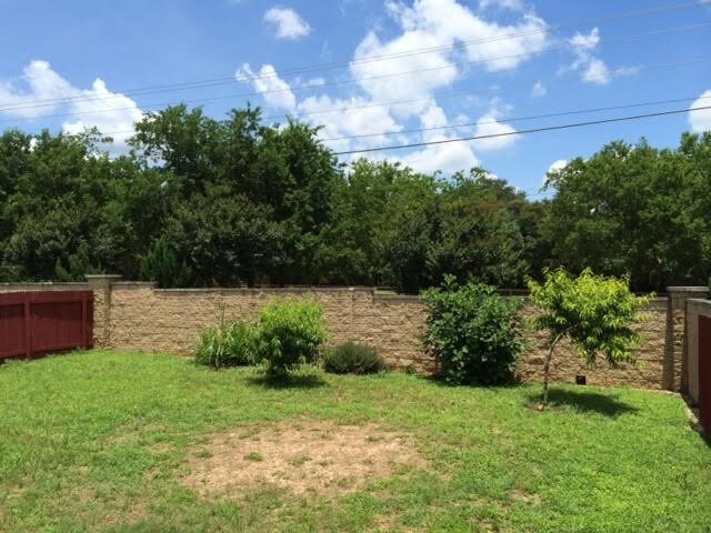 Photo - 1098 Giberson Way