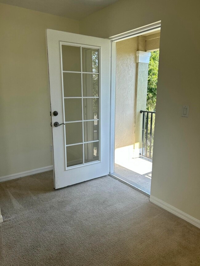 Photo - 2124 SE Eatonville Dr