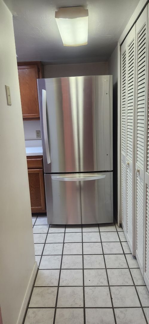 Photo - { ROCKWOOD VILLAS } 2/2 Town House Close t...