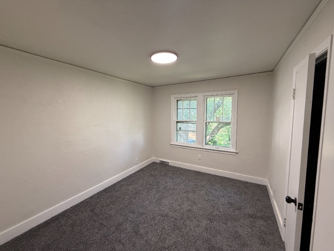 Photo - 1533 N 12th St