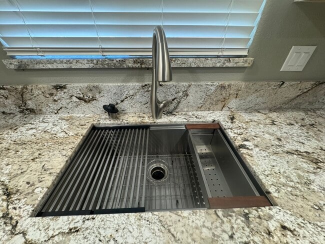 Upgraded Kitchen Sinks - Woodglen Terrace Apartments