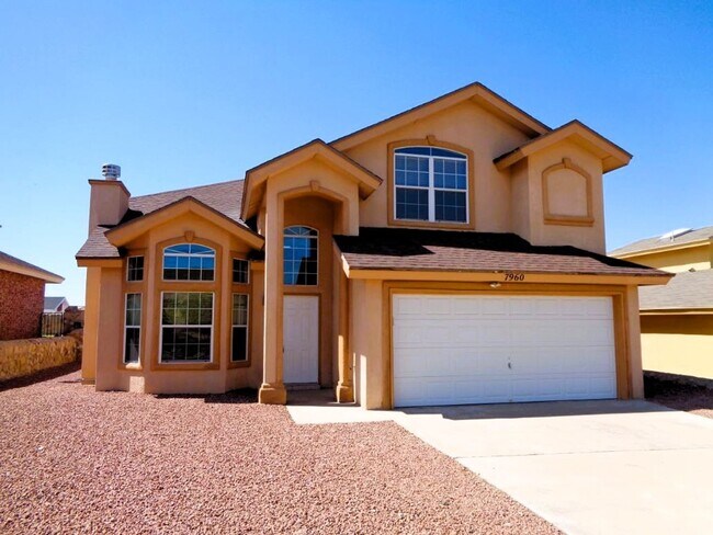 Building Photo - Marvelous Two Story Upper Valley Home With...