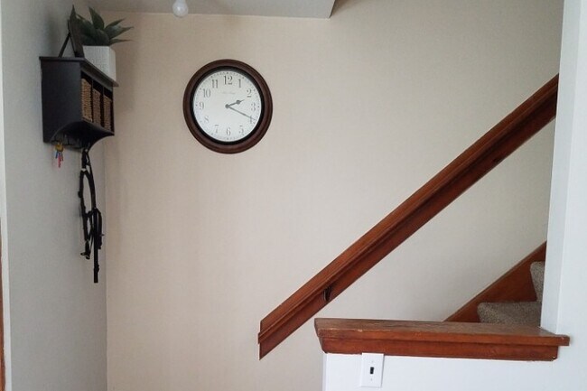 Photo - 118 E Tompkins St