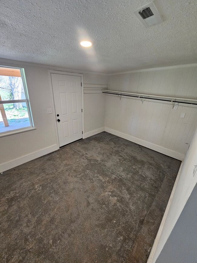 Photo - 3-Bedroom 2 Bath, 2-story home ready for you to call home today!