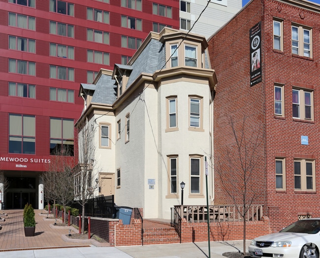 Foto principal - Campus Apartments