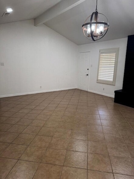 Photo - 403 Crenshaw Dr