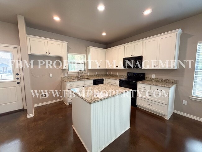 161 E Canton St