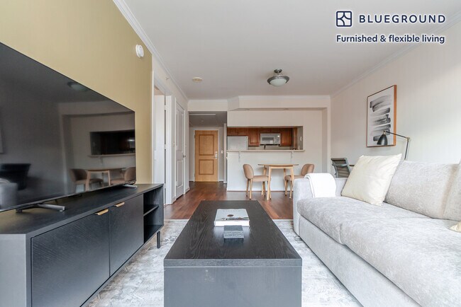 Photo - 3900 Fairfax Dr Unit FL7-ID1122