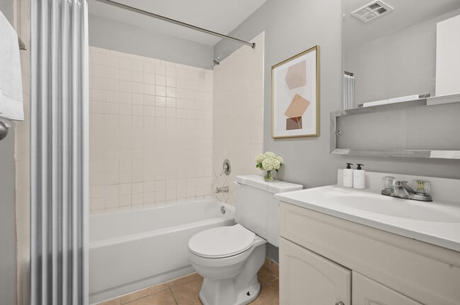 Photo - Chelsea Garden