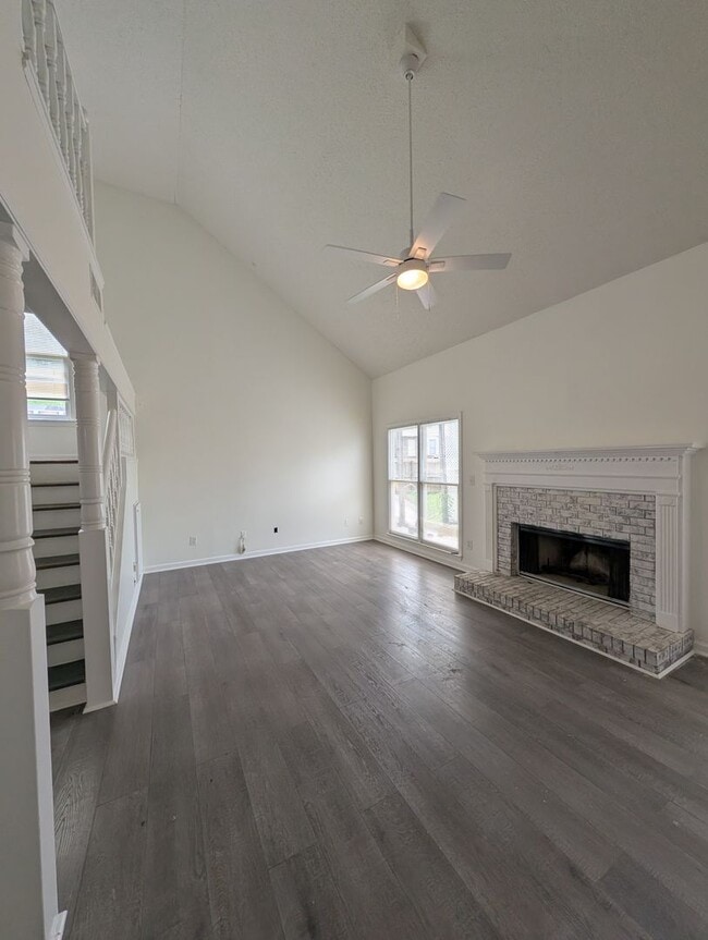Photo - Renovated 3BR with Large Fenced Yard and Lots of Light