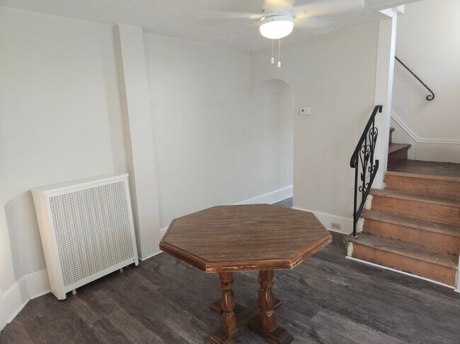 Photo - 906 N Main St Unit 906