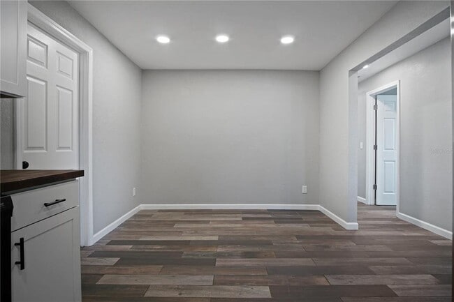 Photo - 213 S Bougainvillea Ave