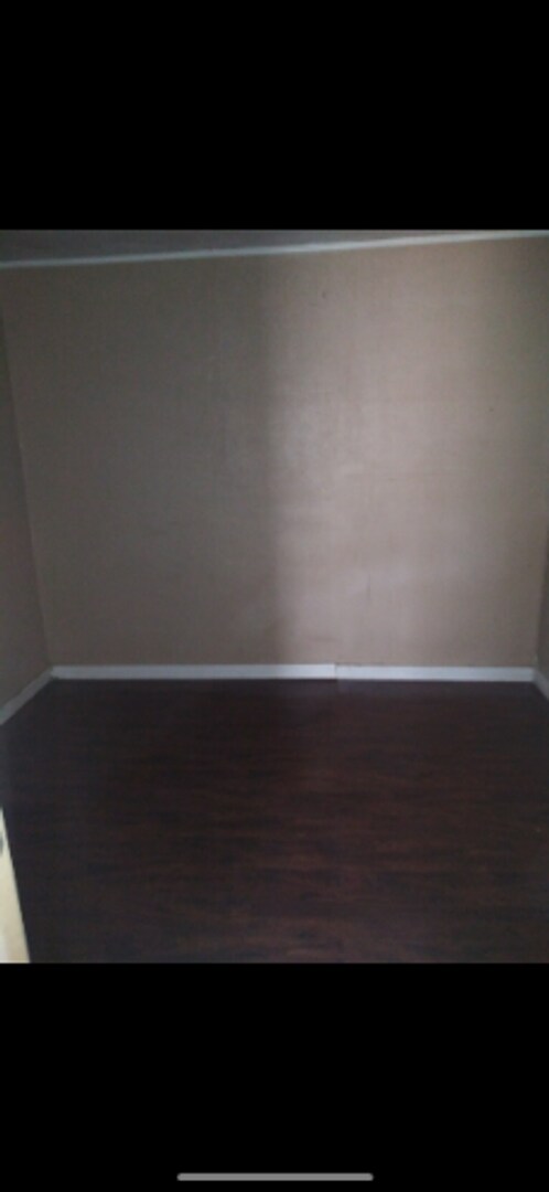 Photo - 105 E Bond St