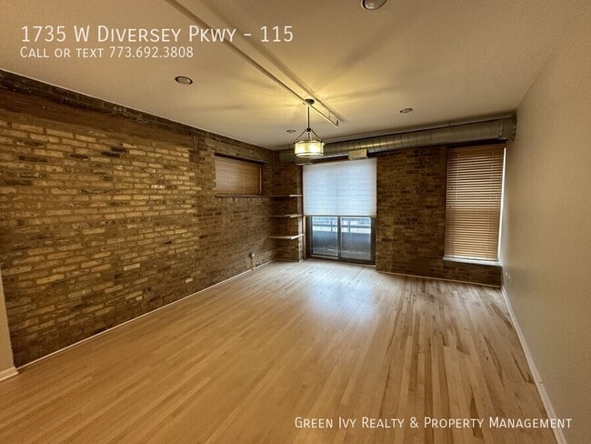 Photo - 1735 W Diversey Pkwy Condo Unit 115