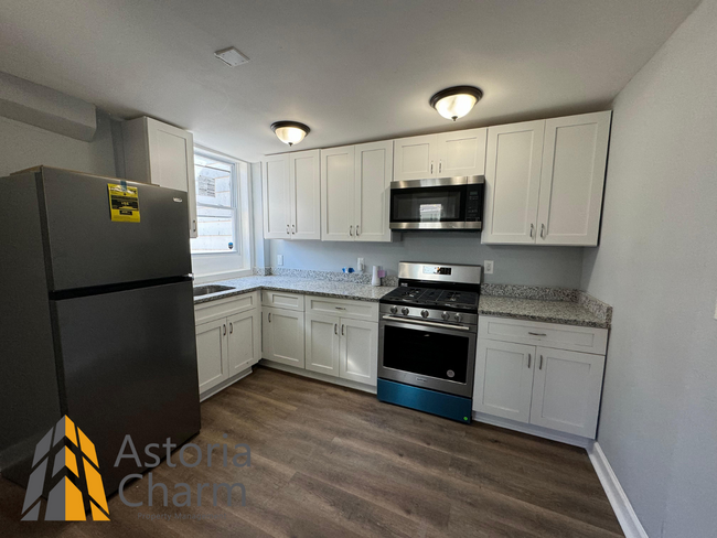 Newly Renovated 3BD/1.5BA townhome in Balt... - Newly Renovated 3BD/1.5BA townhome in Balt...