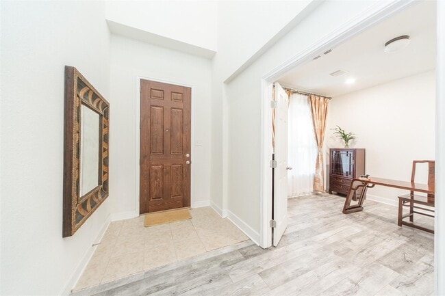 Photo - 15406 Easton Gate Ln