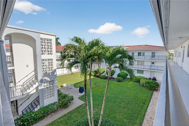 Photo - 5 High Point Cir W Unidad 303