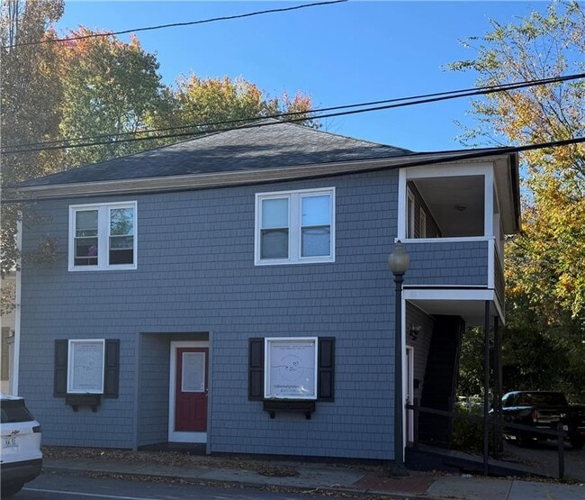 Photo - 692 East Ave