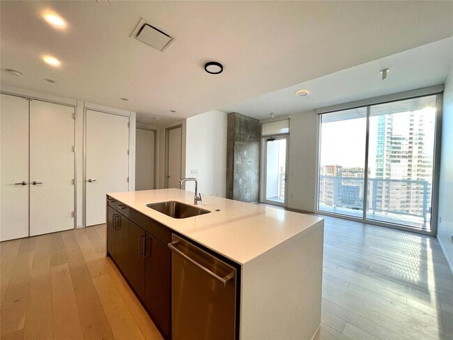 Photo - 301 West Ave Unit 1502