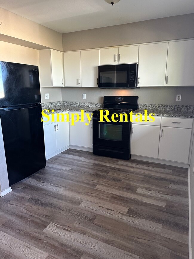 Photo - 1024 Chelwood Park Blvd NE Unit C
