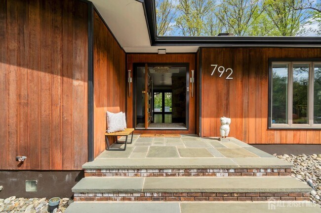792 Partridge Dr