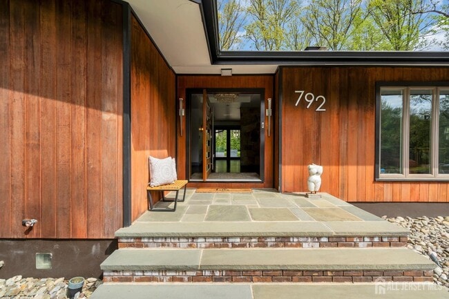Photo - 792 Partridge Dr