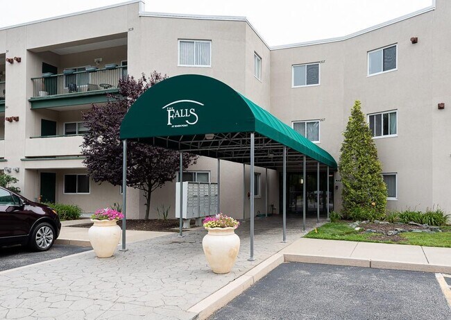 Property - 31 Devereux St Unit 208