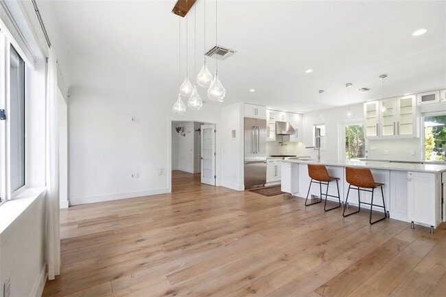 Photo - 141 Giralda Blvd NE