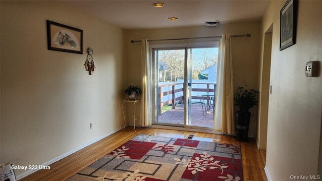 Photo - 101 Wayne St