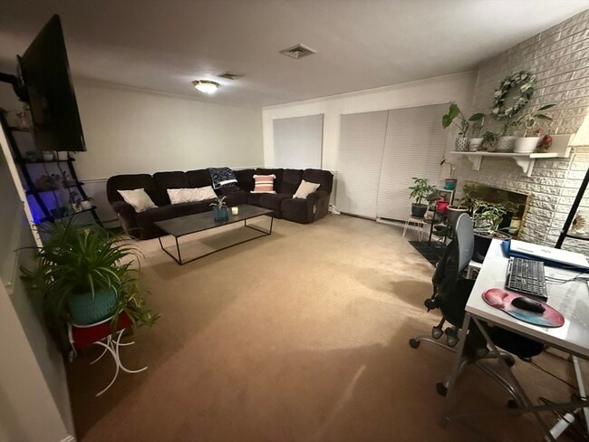 Photo - 84 Walpole St