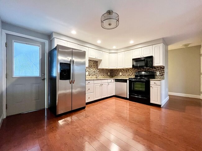 Photo - 11 Jones Landing