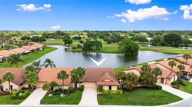 Photo - 3281 SW Bobalink Way