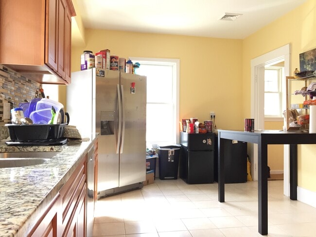 Photo - 74 Moraine St Unit 2