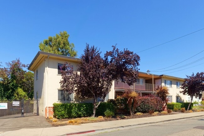Dimond Ave