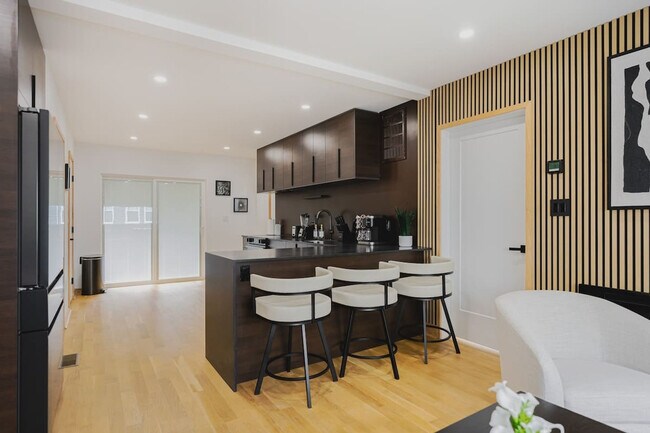 Photo - 99 Bennington St Unit ID1271278P