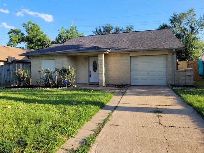 Building Photo - 9843 Mill Shadow Dr Rental