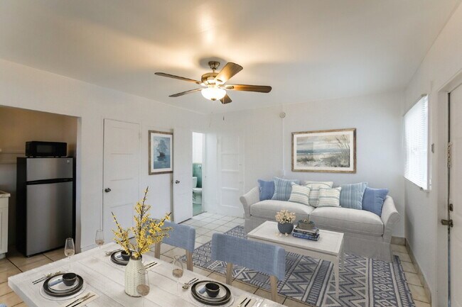Photo - Newly renovated studio apartment in Hollywood, Florida Unidad J