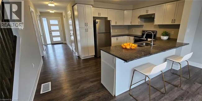 Photo - 86 Nieson St