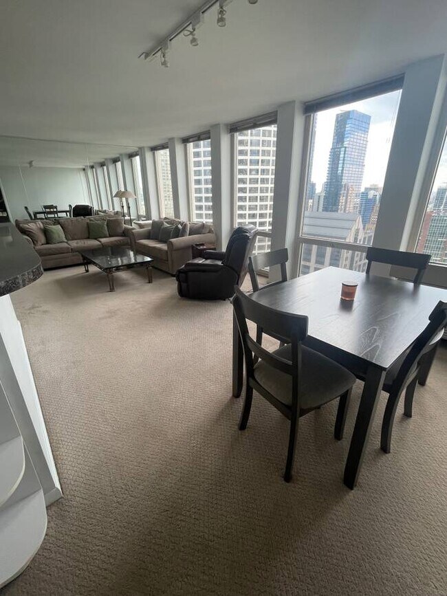 Photo - 111 E Chestnut St Unit 35DE