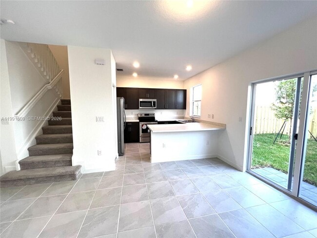 Photo - 1864 SE 27th Rd