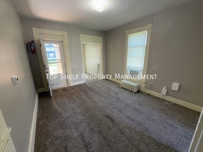 Photo - 1036 22nd St Unit 2
