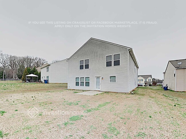 Photo - 513 Zander Woods Ct