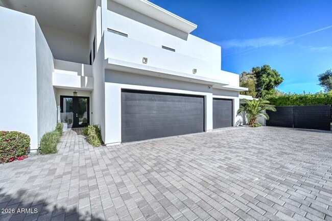 Photo - 5001 N Chiquita Ln