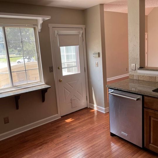 Photo - 7373 E Iowa Ave